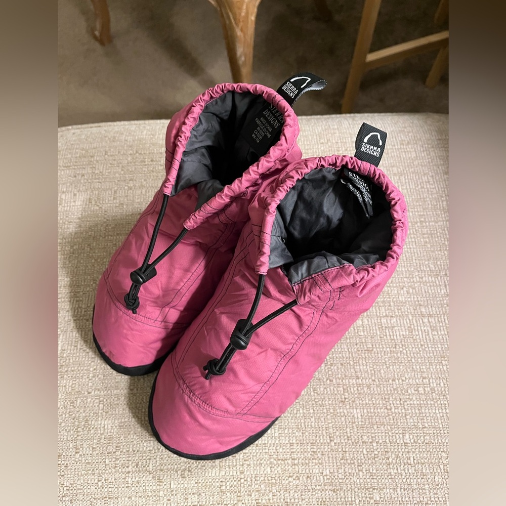 Women’s Duck Down Camp Booties / Slippers